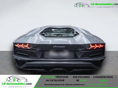 Lamborghini Aventador S 6.5 V12 740