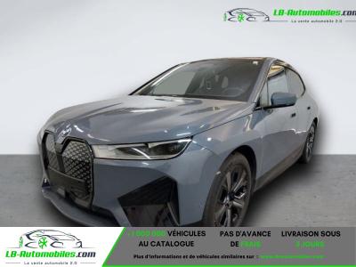 BMW i iX xDrive50 523ch