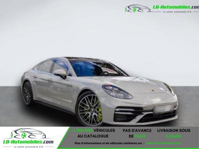 Porsche Panamera Turbo S V8 4.0 700 Hybrid