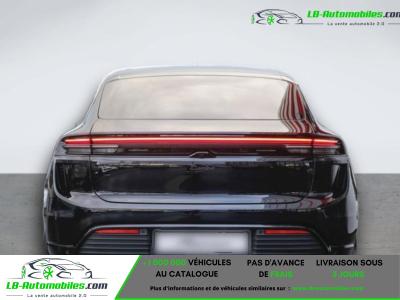 Porsche Macan Electrique Turbo 639 ch