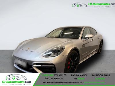 Porsche Panamera Turbo V8 4.0 550